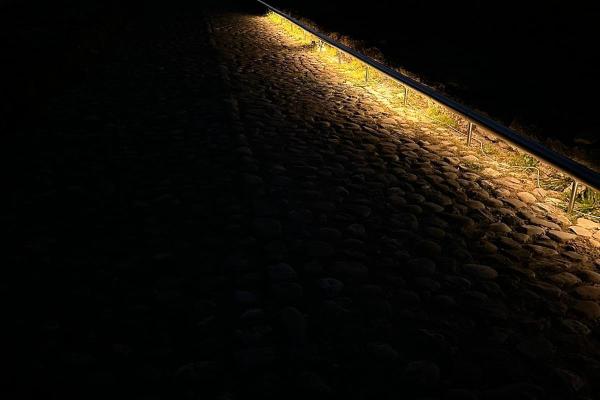 Illuminazione custom sito archeologico Paestum
