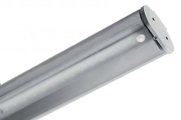 Plafoniere Stagne Con Sensore : Innova xp sensor plafoniere stagne gruppo raina