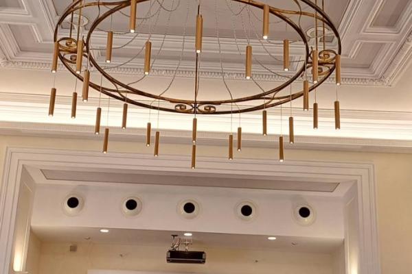 SOO custom e lampadario a sospensione custom