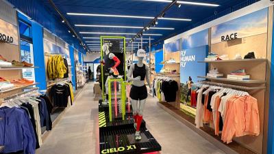 HOKA - New York